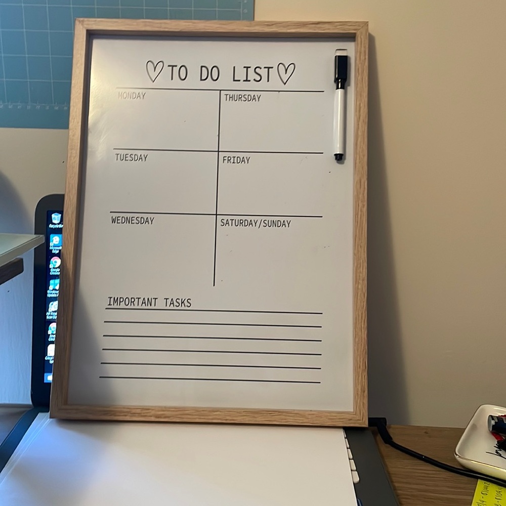 To do weekly white board